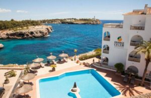 agua-filtrada-sin-osmosis-hotel-colom-foto-principal